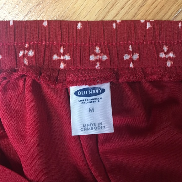 Old Navy Red Printed Mini Skirt Size M NWT - Picture 5 of 7